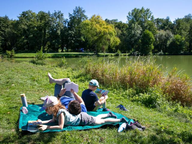 Journée en famille au parc de Cibeins à Misérieux