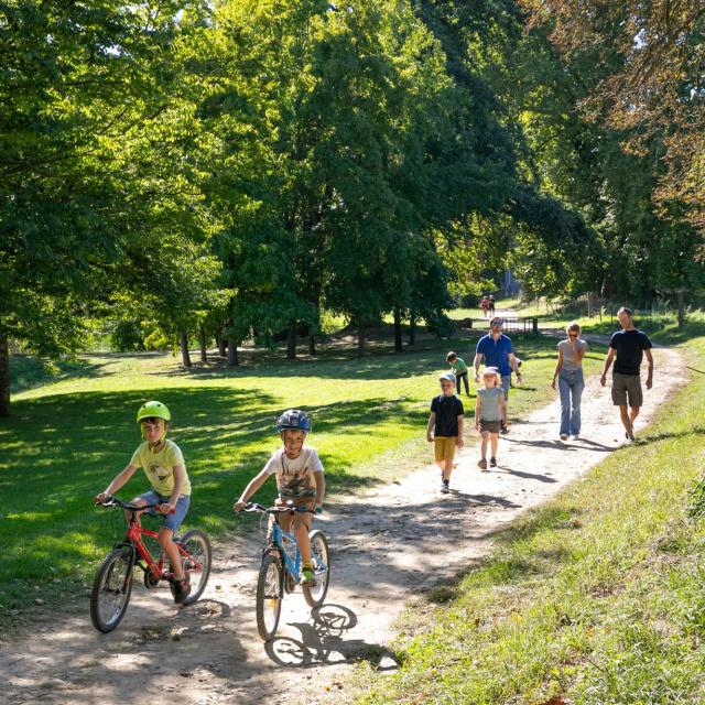 Family Day at Parc De Cibeins in Misérieux (7)