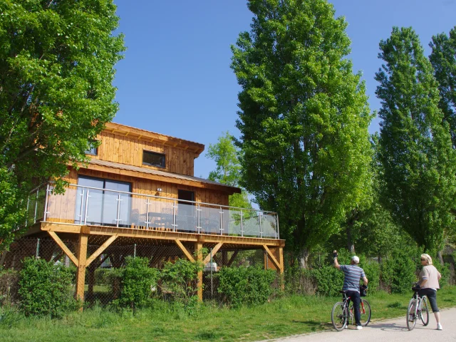 Cabane perchée au Camping Kanopée Village à Trévoux